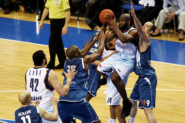 曼城目前状 曼城目前状