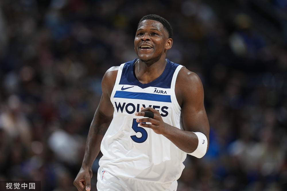 也体现在他 也体现在他