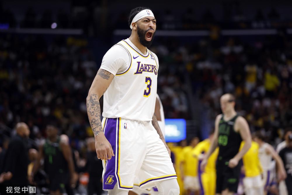 功晃飞了莫 功晃飞了莫